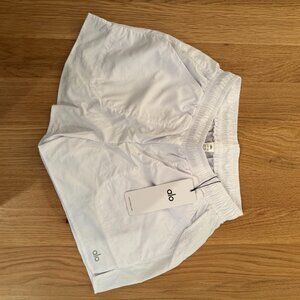 Alo Yoga Alumni Short White